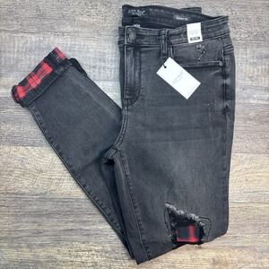 Judy Blue Size 13/31 Plaid Peek-A-Boo Jeans Charcoal Skinny Mid-Rise NEW